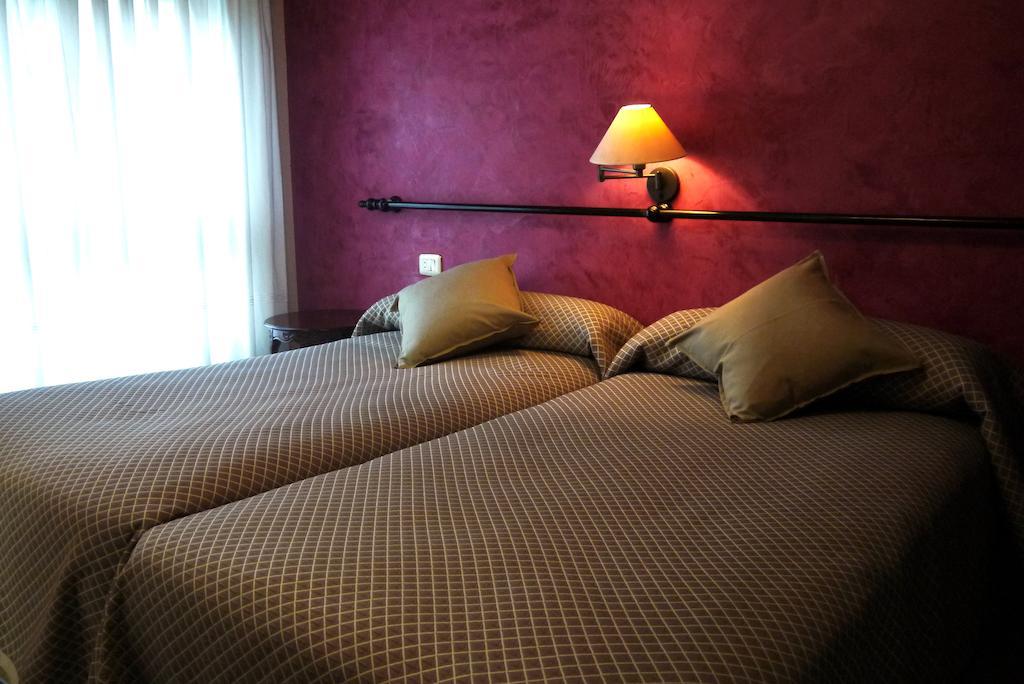 Hotel Lena Pola de Lena Room photo